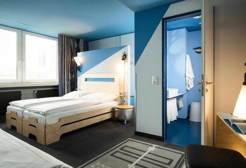 四人标准间, Superbude Hamburg St Georg