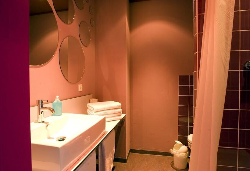 四人标准间, Superbude Hamburg St Georg