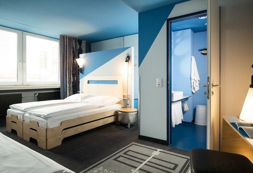 四人标准间, Superbude Hamburg St Georg