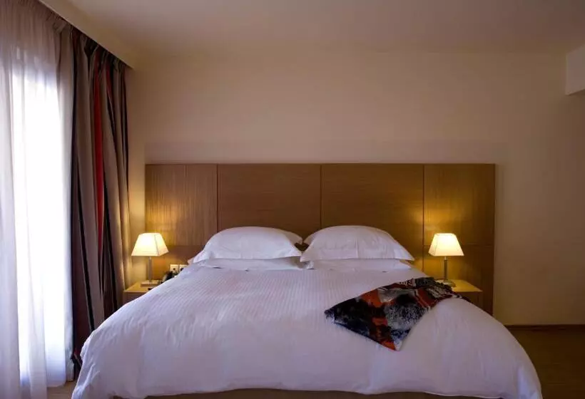 اتاق استاندارد با چشم‌انداز کوهستان, Valis Resort
