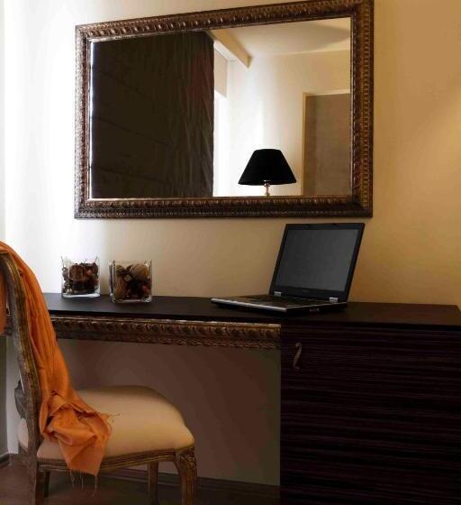 جناح ديلوكس, Valis Resort