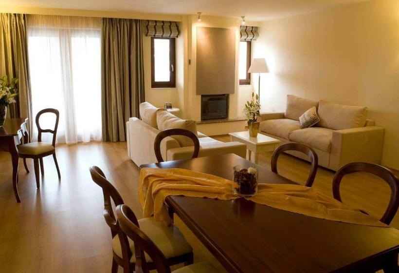 Президентский Люкс, Valis Resort