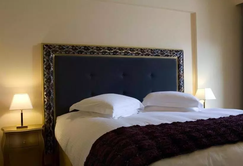 اتاق اکونومی, Valis Resort