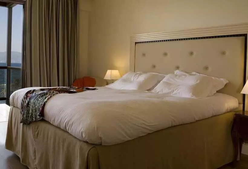 اتاق استاندارد با چشم‌انداز دریا, Valis Resort