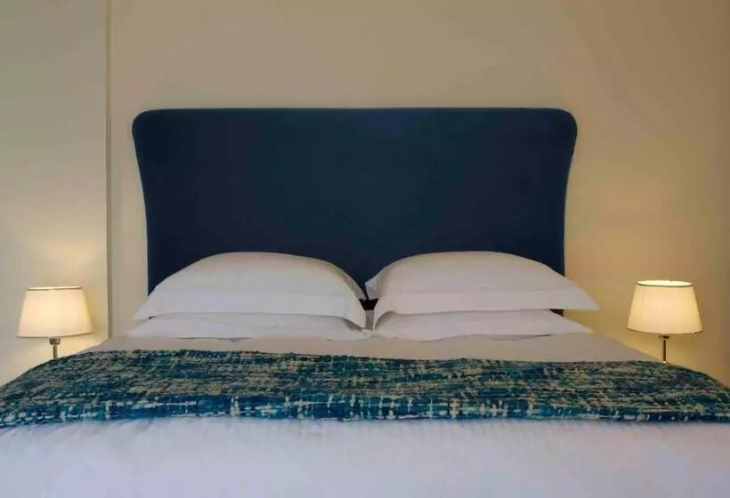 اتاق اکونومی, Valis Resort