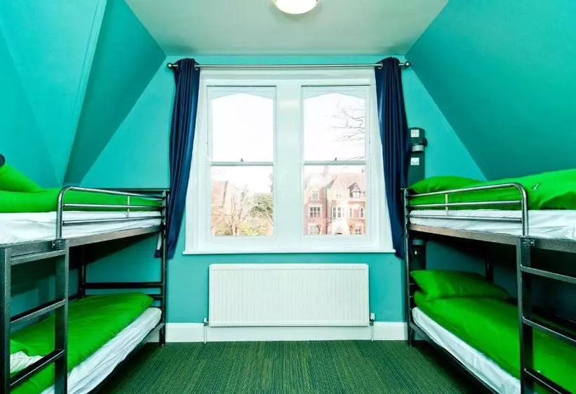 ルームシェアのワンベッド, Yha Canterbury