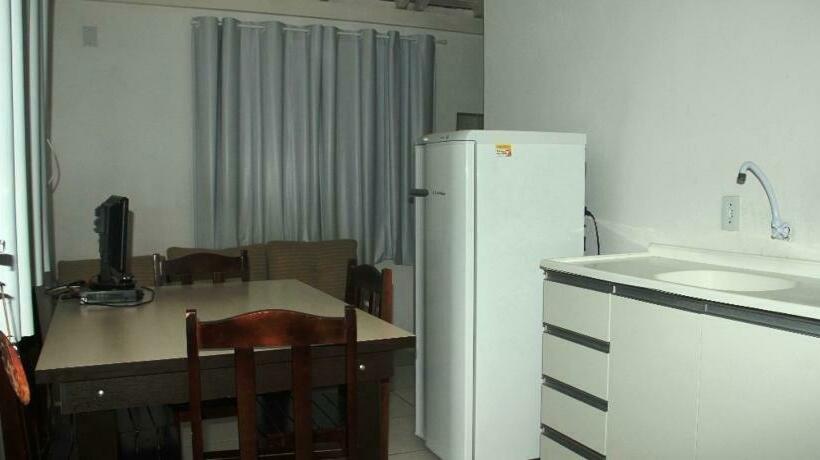 خانه 1 خوابه, Pousada Residencial Família Dragone