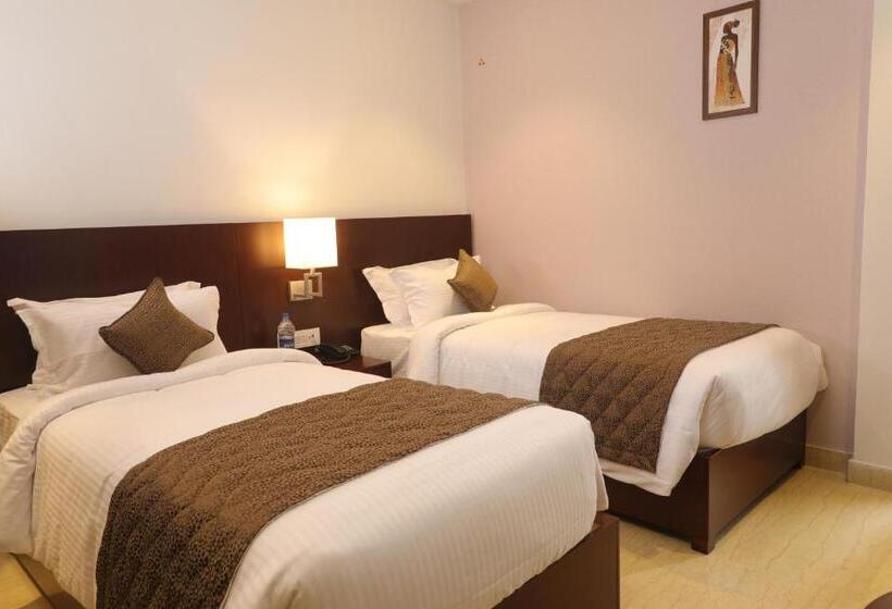 デラックスルーム, Visthara Inn   Comfort Stay