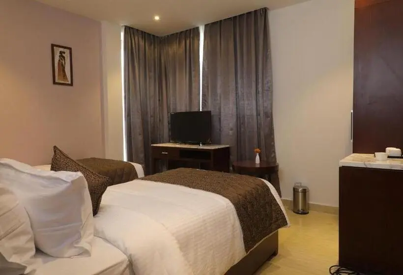 スイート, Visthara Inn   Comfort Stay