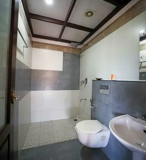 デラックスバンガロー, Wayanad Village Resort