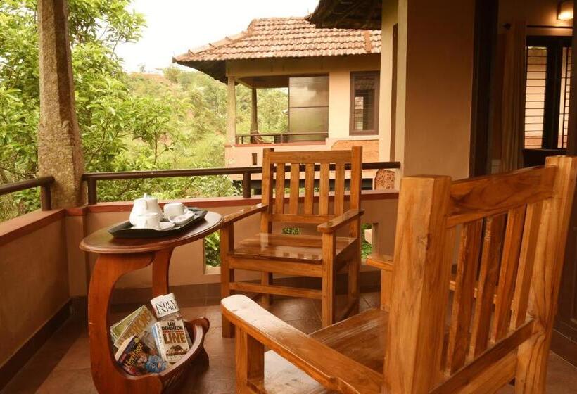 デラックスバンガロー, Wayanad Village Resort
