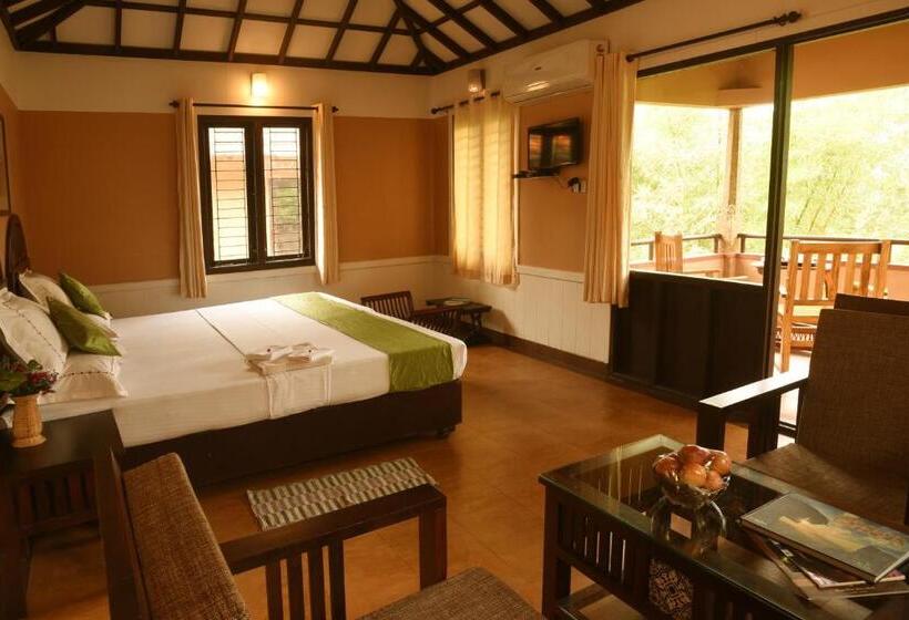 デラックスバンガロー, Wayanad Village Resort