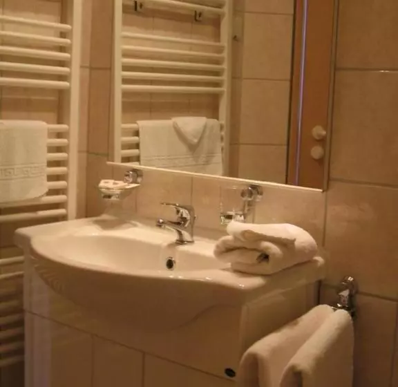 スタンダードシングルルーム, Bahnhof Hotel Saarlouis