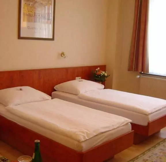スタンダードシングルルーム, Bahnhof Hotel Saarlouis