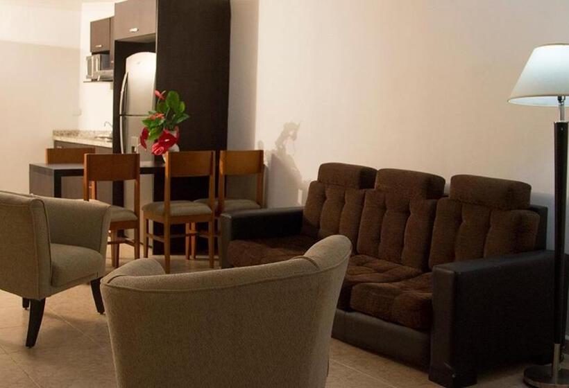 سوییت سوپریور, Gran Hotel Ccp Suites