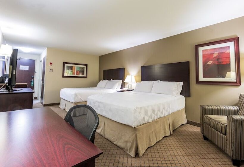 带2个双人床的标准工作室, Holiday Inn Hotel And Suites Kamloops, An Ihg