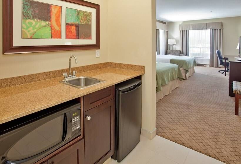 带2个双人床的标准工作室, Holiday Inn Hotel And Suites Kamloops, An Ihg