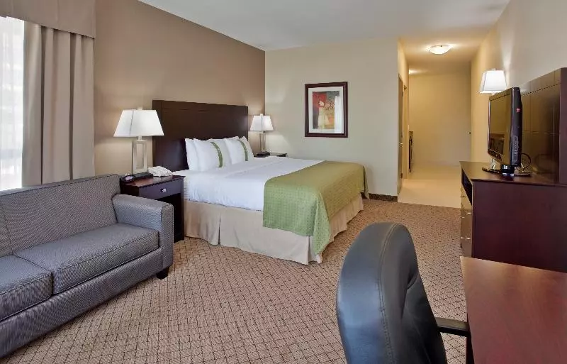 اتاق استاندارد با تخت بزرگ, Holiday Inn Hotel And Suites Kamloops, An Ihg