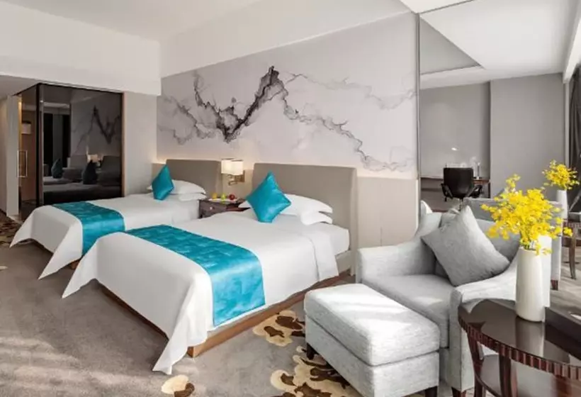Deluxe-huone, Huaqiang Plaza Hotel Shenzhen, Enjoy Complimentary Afternoon Tea & Mini Bar & Night Snack