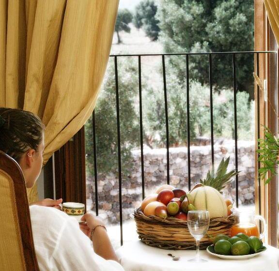 Люкс с Террасой, Masseria Tutosa