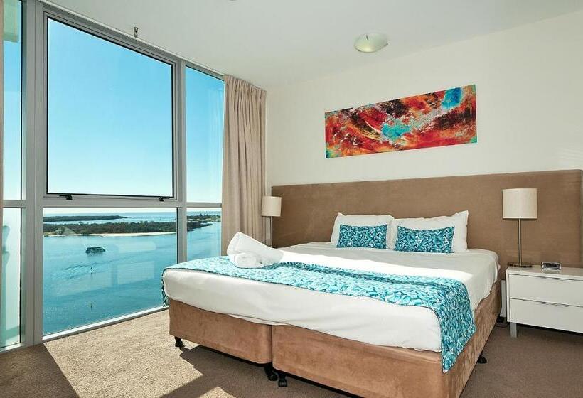 דירת 2 חדרים נוף לים, The Grand Apartments