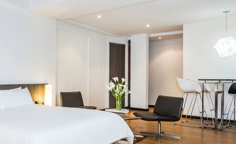 סוויטה, Viaggio 617