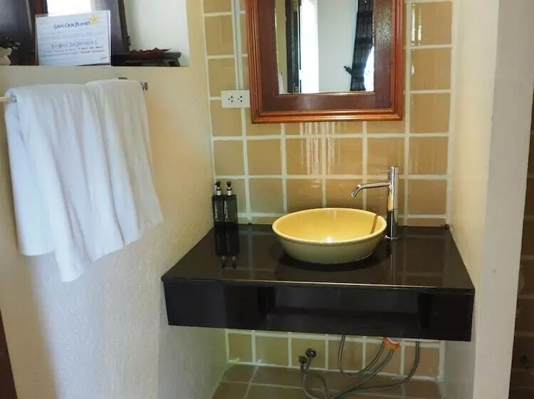デラックスルーム, Lima Bella Resort