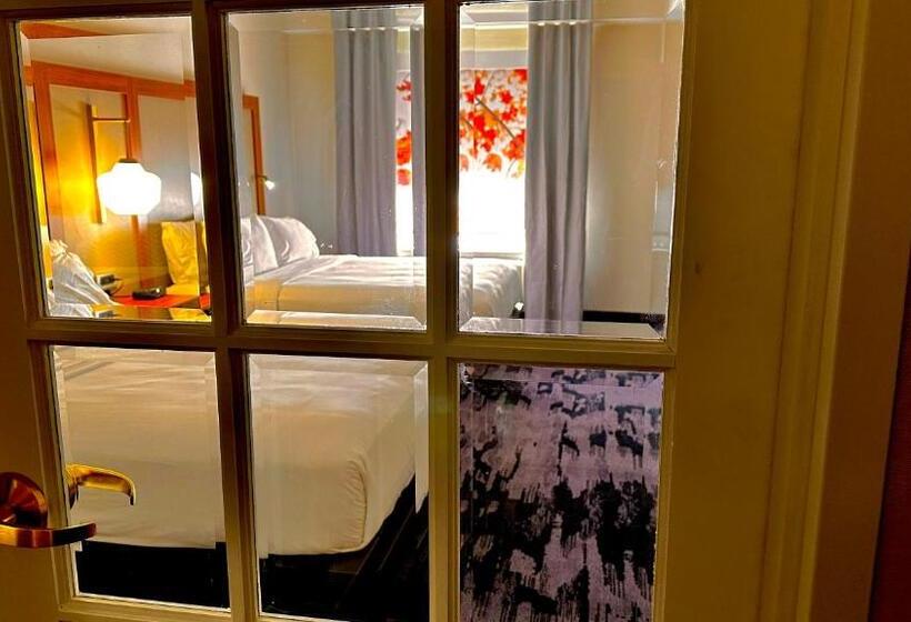 جناح, Newmarket Hotel And Suites