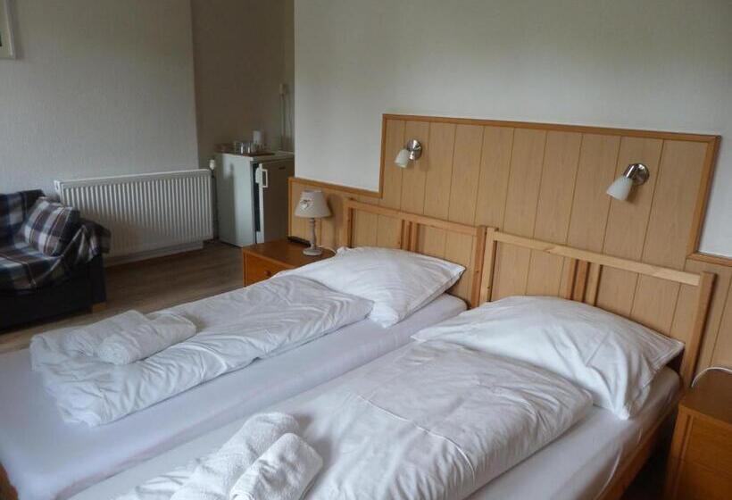 Comfort room with garden view, Pension Kitty