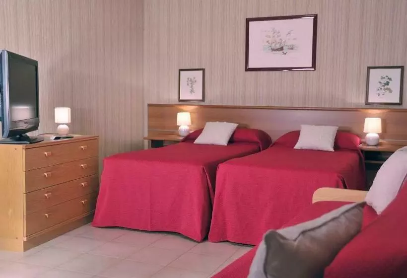 اتاق استاندارد سه نفره, Residence Ulivi E Palme