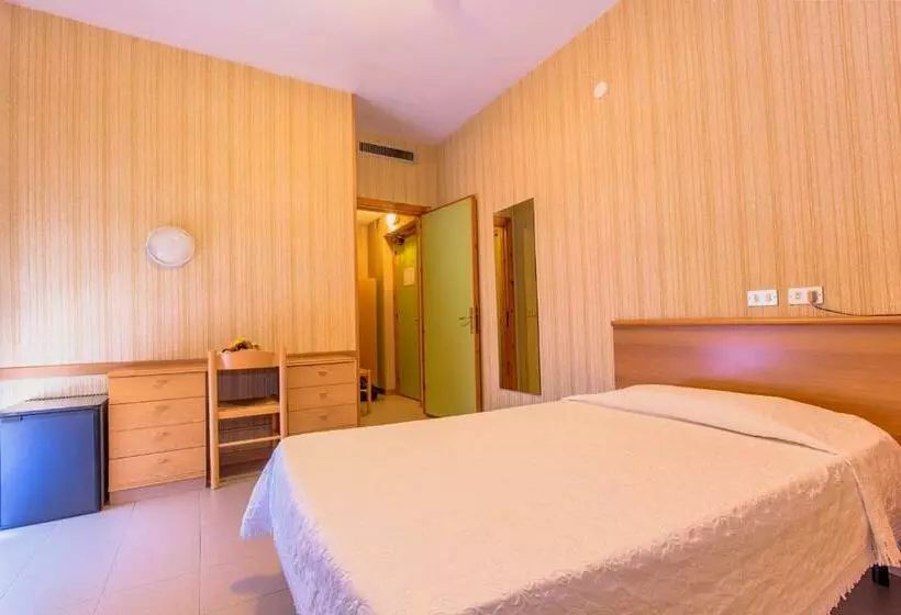 اتاق استاندارد یک نفره, Residence Ulivi E Palme