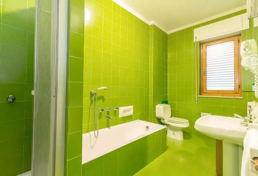 اتاق استاندارد چهار تخته, Residence Ulivi E Palme