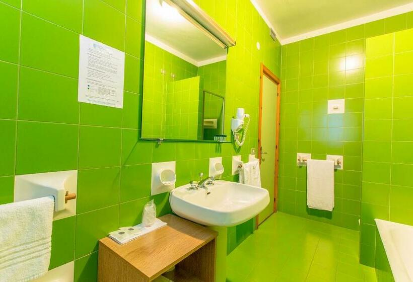 스탠다드 스튜디오, Residence Ulivi E Palme