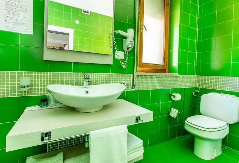 اتاق سوپریور چهار تخته, Residence Ulivi E Palme