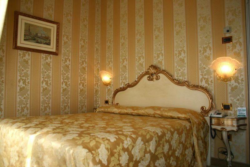 스탠다드 스튜디오, Residence Ulivi E Palme