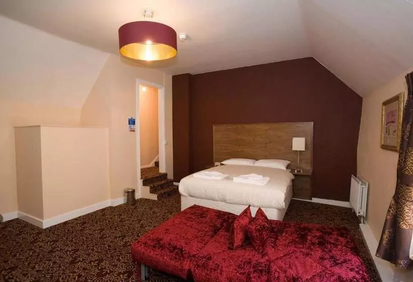 ファミリールーム, The Three Tuns Hotel Wetherspoon