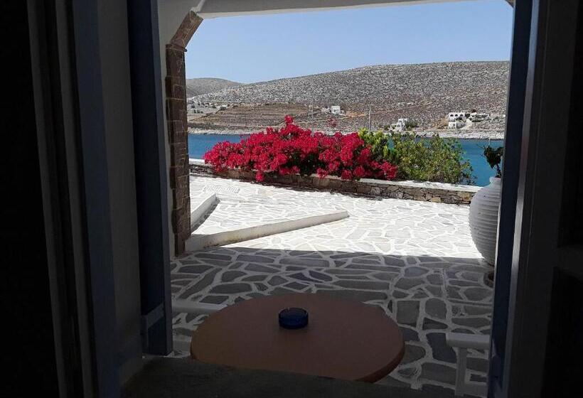 Escritório Estandar Vista Mar, Vardia Bay Studios