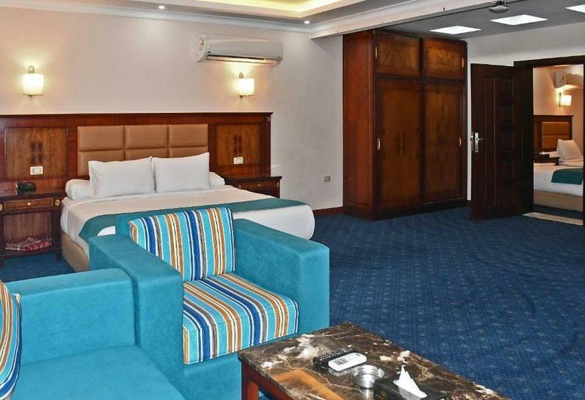 سوییت اجرایی, Moon Light Hotel Cairo Dar El Eshara