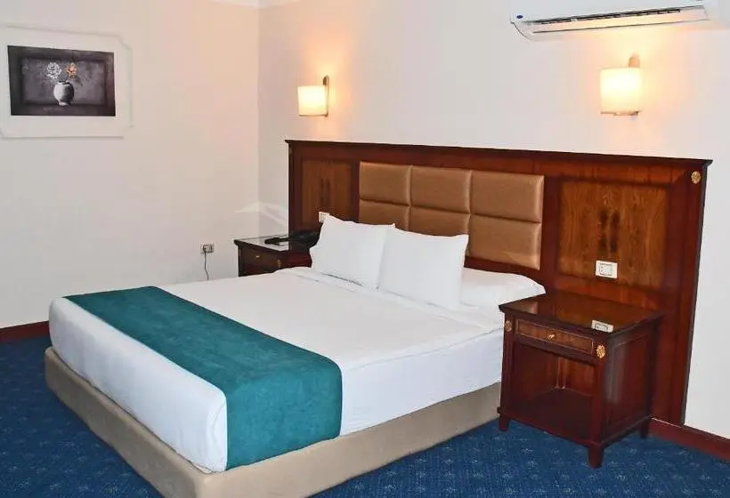 سوییت خانوادگی, Moon Light Hotel Cairo Dar El Eshara