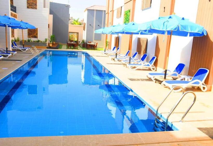 اتاق استاندارد با چشم‌انداز استخر, Moon Light Hotel Cairo Dar El Eshara