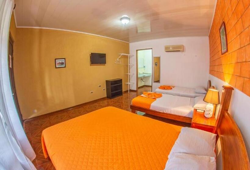 חדר משפחתי, & Hot Springs Sueño Dorado