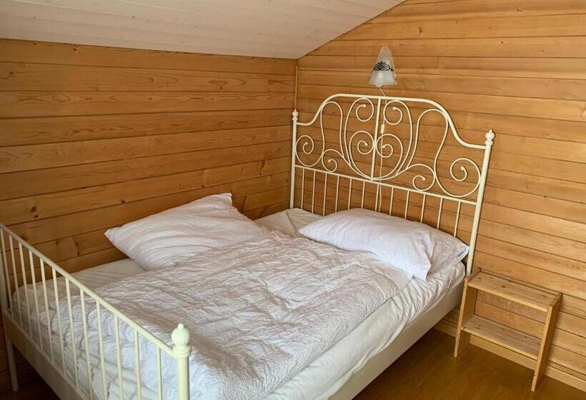 חדר משפחתי, Berghaus Niederhorn