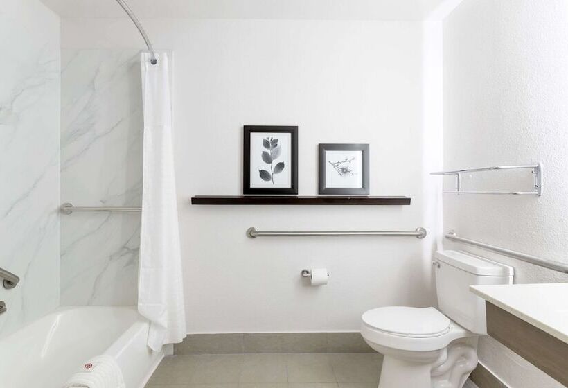 套房, Comfort Inn & Suites Rustoneast