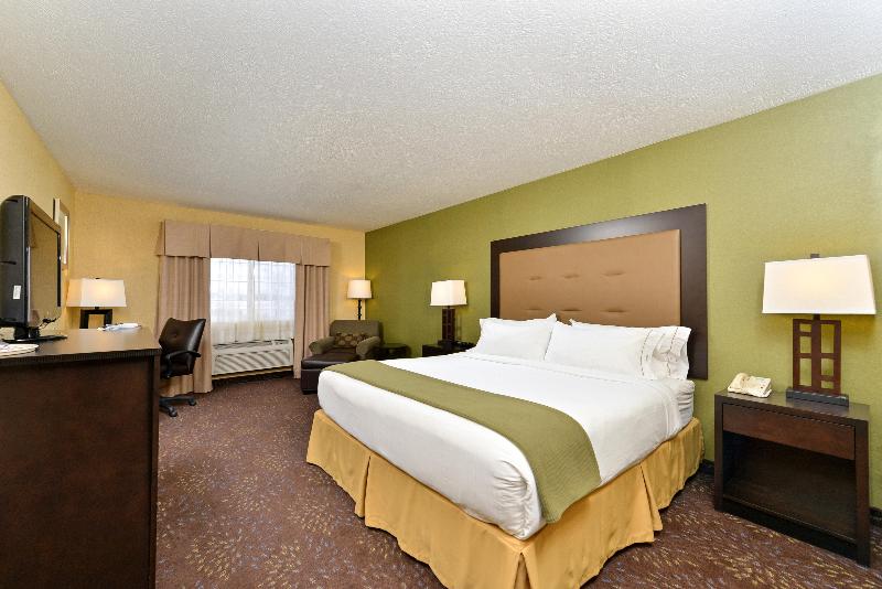 Стандартный Номер Кровать Кинг, Holiday Inn Express Hotel & Suites Charlotte, An Ihg