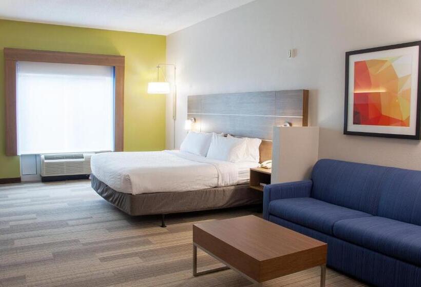 סוויטה מותאמת לאדם עם מוגבלויות, Holiday Inn Express & Suites Lexington Downtown Area Keeneland, An Ihg