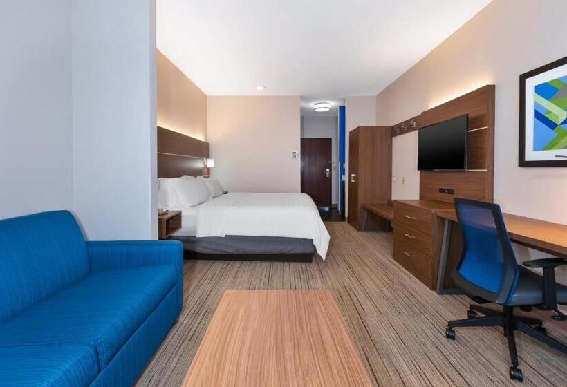 מיטת קינג בסוויטה, Holiday Inn Express And Suites Three Rivers, An Ihg