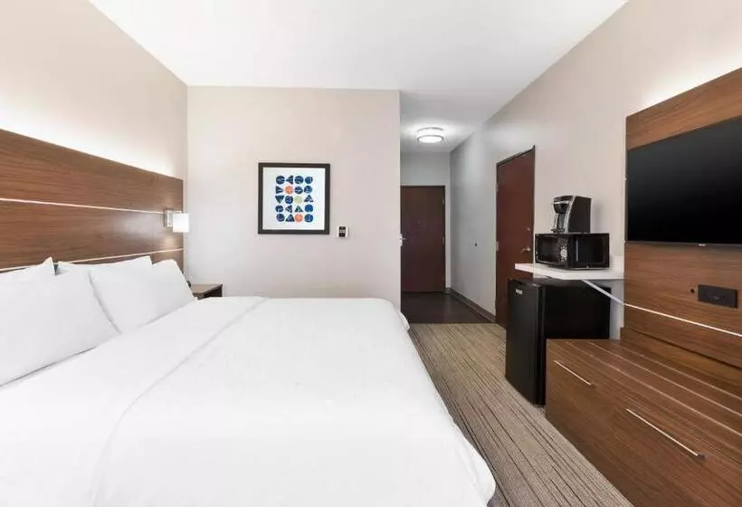 身障者適用キングサイズベッドルーム, Holiday Inn Express And Suites Three Rivers, An Ihg