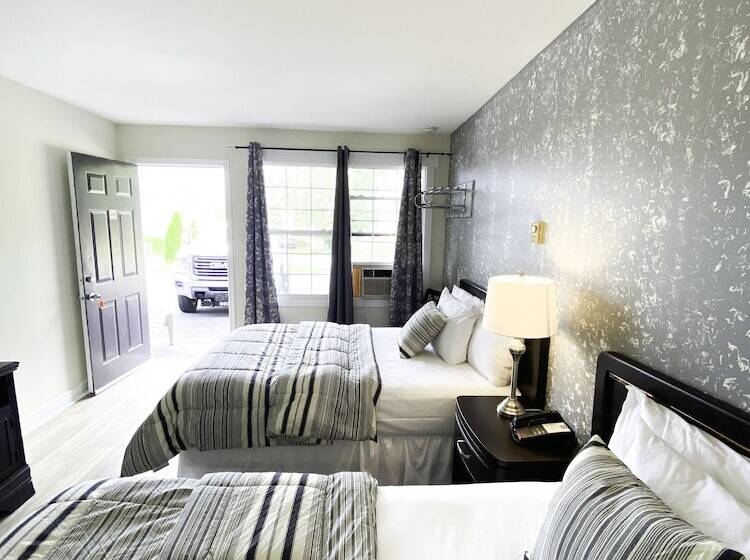 Номер Стандарт, Lincoln Inn Fredericton