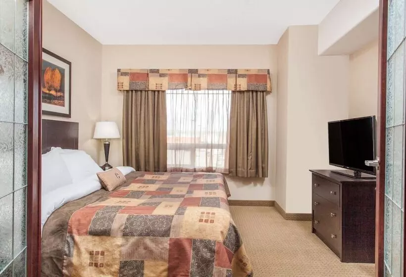 Sviitti, Ramada By Wyndham Pincher Creek