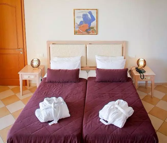 Superior studio with garden view, Sea View Resorts & Spa